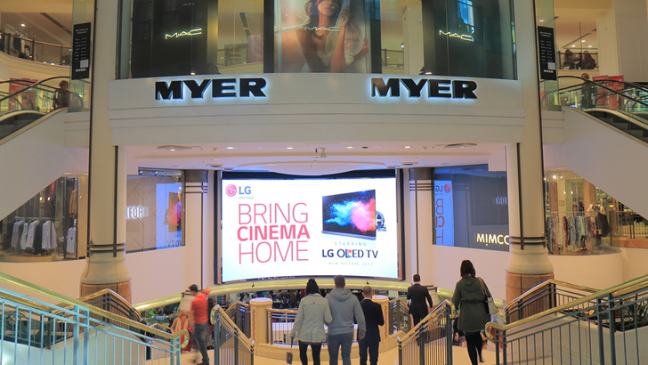myer retail department store shares share market stock market