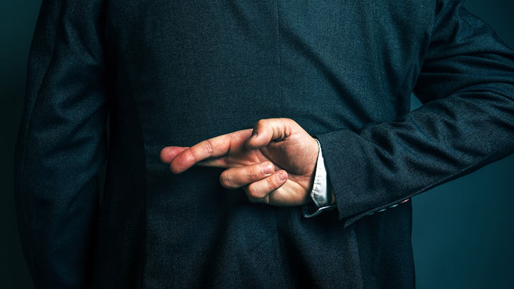 dodgy financial planner advisor scam