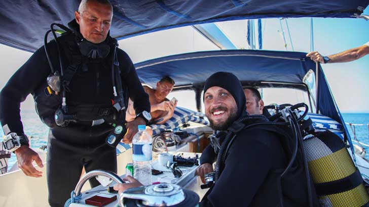 weird airtasker jobs scuba diver
