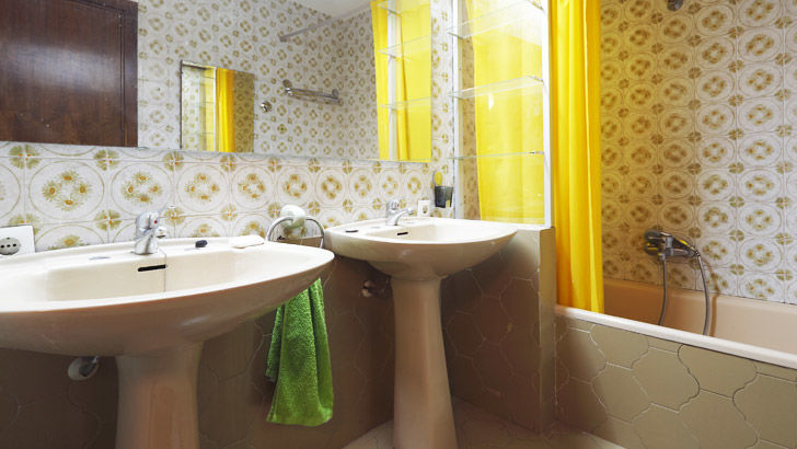 make money from home ugly bathroom