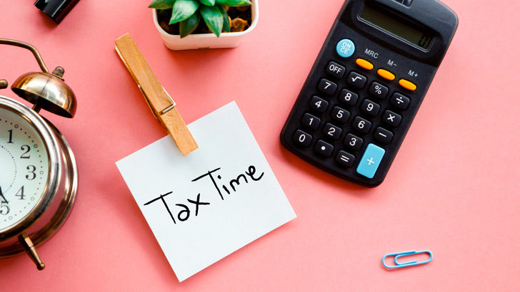 difference between accountant and financial planner financial coach financial counsellor conveyancer solicitor