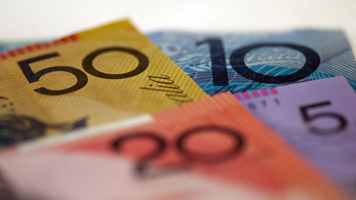 is it worth paying for financial advice