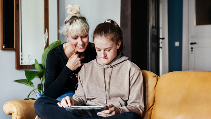 how to help your teenager get a part time job