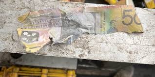 are damaged banknotes worthless